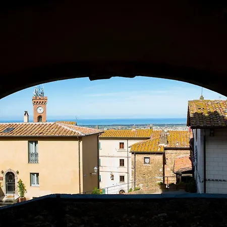 Di Via Montebello Couette-café 3*