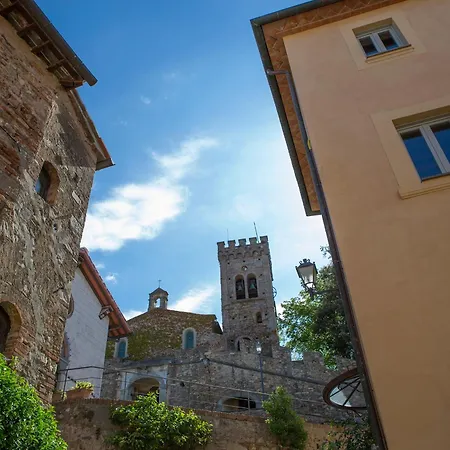 Bed & Breakfast Di Via Montebello 3*