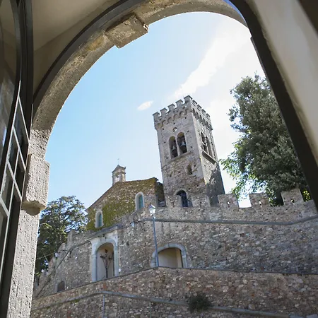 Di Via Montebello 3*
