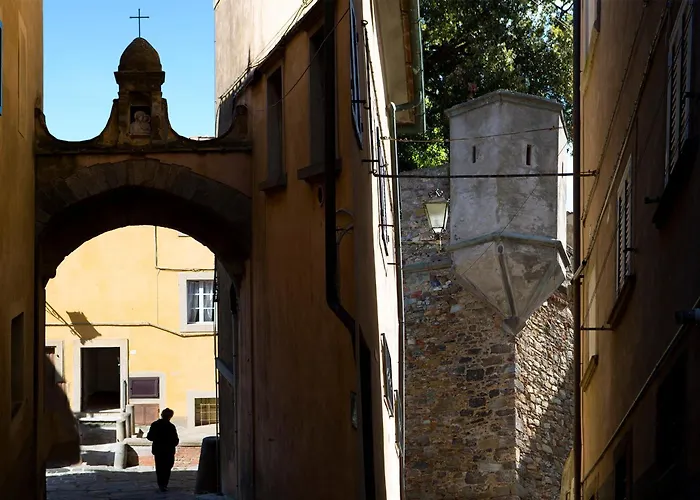 Di Via Montebello